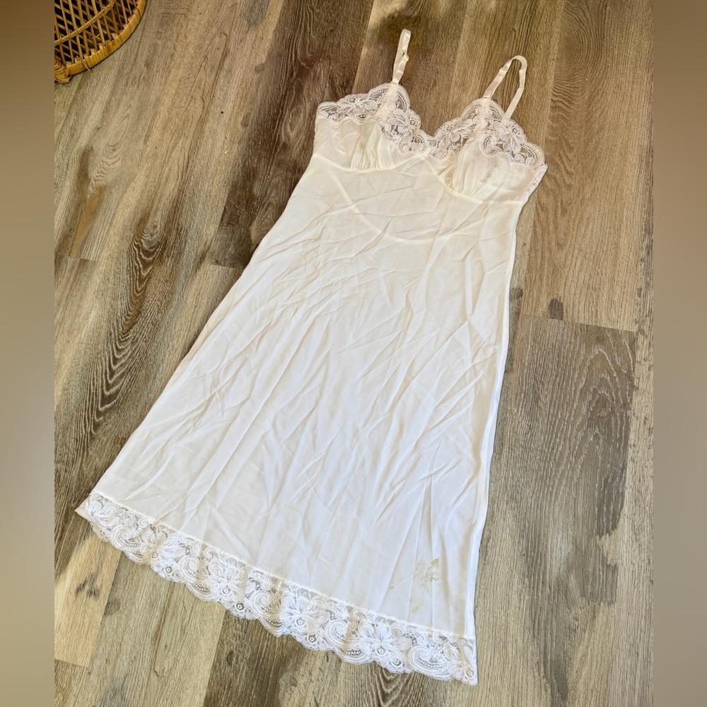 Vintage “Lady Lynne” Slip
